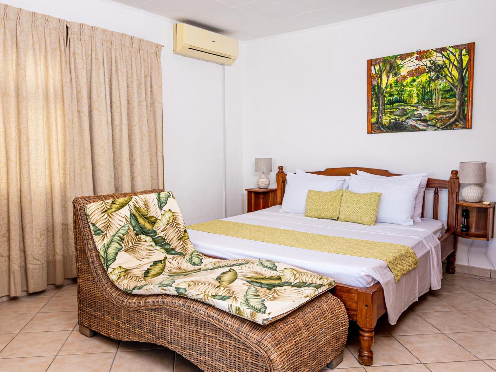 Bottle Palm Villa Victoria Dış mekan fotoğraf